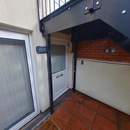 Cosy Escape - Studio Apartment In Coventry City Centre Kültér fotó